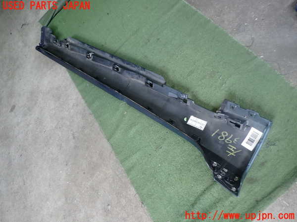 2UPJ-9239811392]ボルボ・V40(MB4164T)左サイドステップ 中古_3