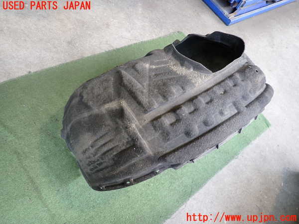 2UPJ-9239811092]ボルボ・V40(MB4164T)左前フェンダーライナー 中古_2