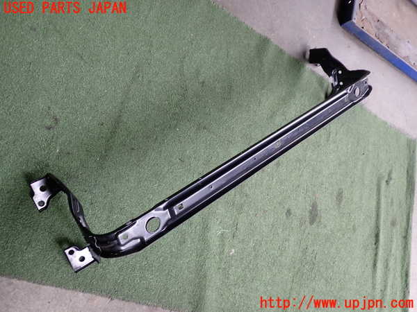 2UPJ-9239815296]ボルボ・V40(MB4164T)メンバー1 中古_2