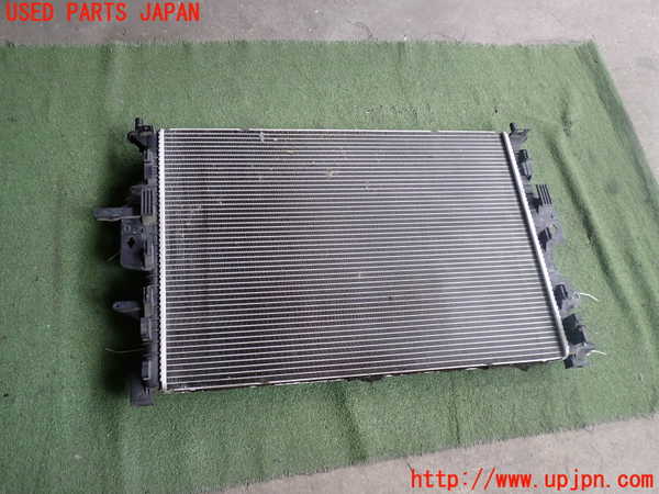 2UPJ-9239812321]ボルボ・V40(MB4164T)ラジエーター1 中古_2