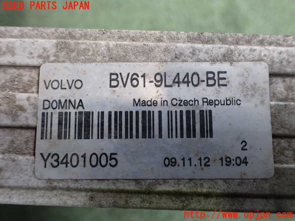2UPJ-9239812451]ボルボ・V40(MB4164T)インタークーラー1 中古_3