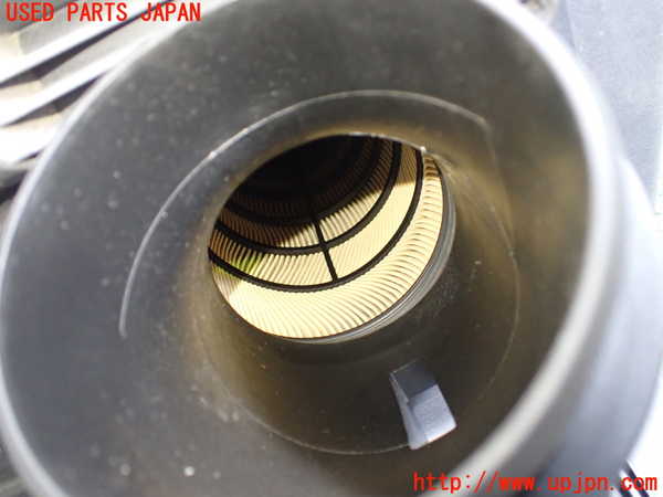 2UPJ-9239812560]ボルボ・V40(MB4164T)エアクリーナーボックス 中古_4