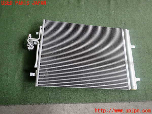 2UPJ-9239816031]ボルボ・V40(MB4164T)エアコンコンデンサー1 中古_2