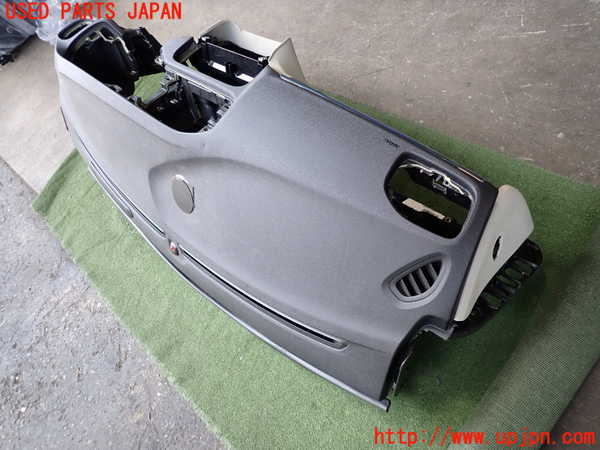 2UPJ-9239817505]ボルボ・V40(MB4164T)ダッシュボード 中古_3
