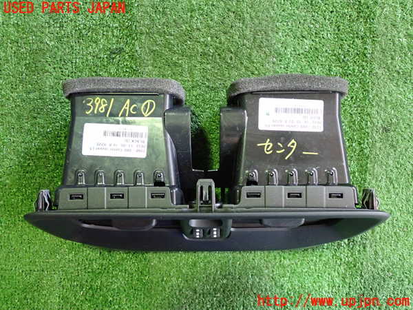 2UPJ-9239817526]ボルボ・V40(MB4164T)エアコン吹き出し口1(真中) 中古_2