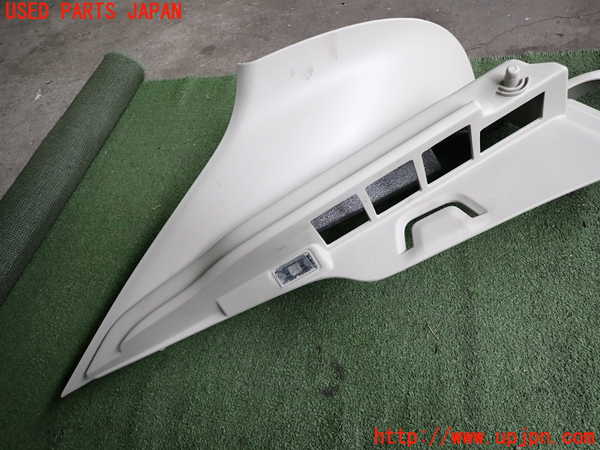 2UPJ-9239817680]ボルボ・V40(MB4164T)左リアピラートリム 中古_2