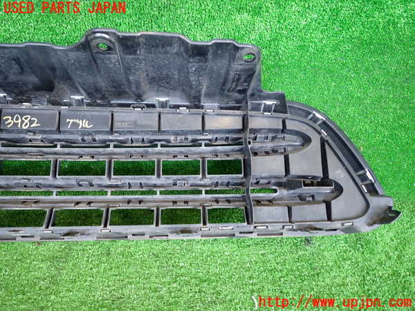 2UPJ-9239821050]BMW ミニ(MINI)クーパーD クロスオーバー(XD20F)(R60)ラジエターグリル 中古_4