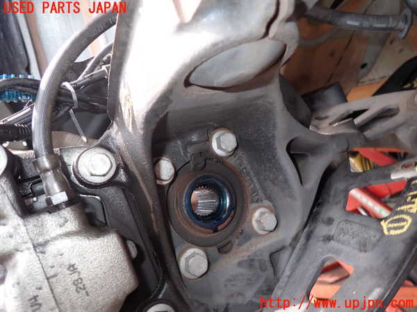 2UPJ-9239824290]BMW ミニ(MINI)クーパーD クロスオーバー(XD20F)(R60)右フロントナックルハブ 中古_2