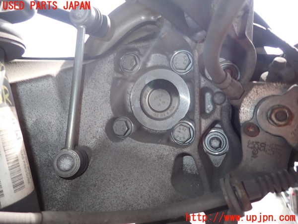 2UPJ-9239824300]BMW ミニ(MINI)クーパーD クロスオーバー(XD20F)(R60)右リアナックルハブ 中古_2