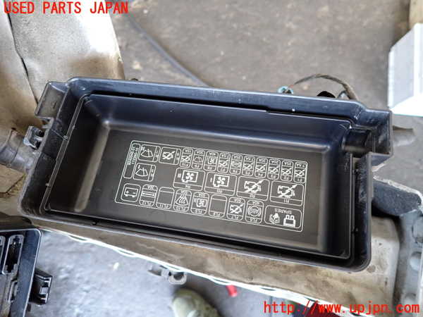 2UPJ-9239826741]BMW ミニ(MINI)クーパーD クロスオーバー(XD20F)(R60)ヒューズボックス1 中古_3