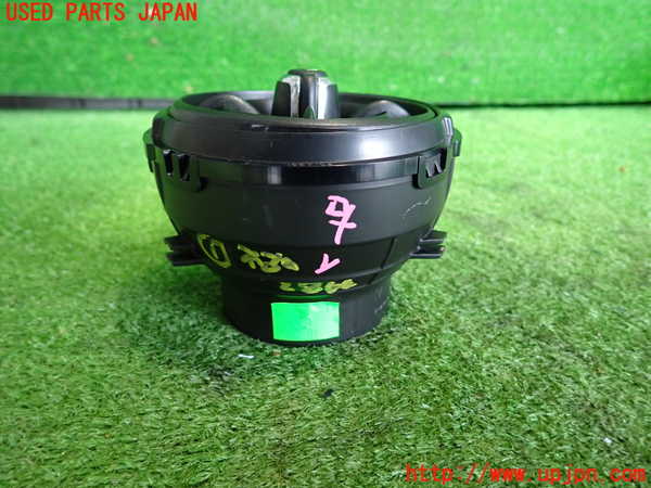 2UPJ-9239827526]BMW ミニ(MINI)クーパーD クロスオーバー(XD20F)(R60)エアコン吹き出し口1 (右) 中古_2