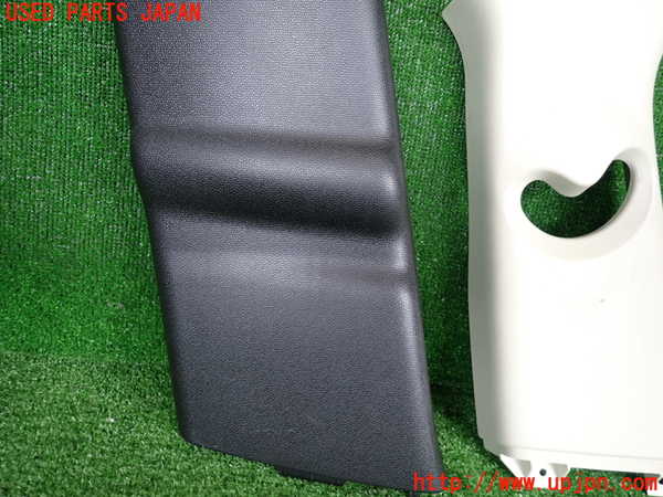 2UPJ-9239827670]BMW ミニ(MINI)クーパーD クロスオーバー(XD20F)(R60)左センターピラートリム 中古_4