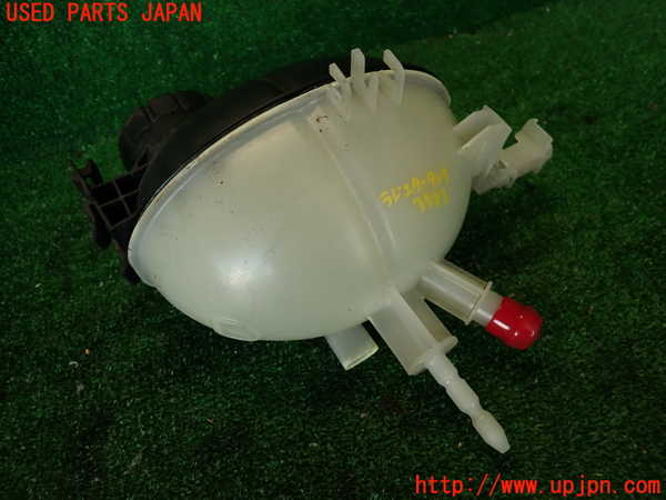 2UPJ-9239832410]ベンツ C250 ステーションワゴン(204252)ラジエータータンク 中古 (S204)_2