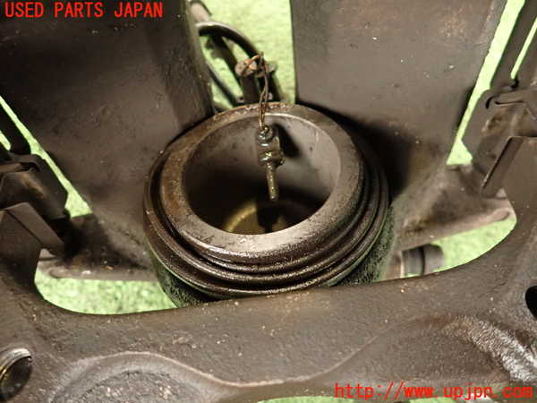 2UPJ-9239834080]ベンツ C250 ステーションワゴン(204252)右フロントキャリパー 中古 (S204)_3