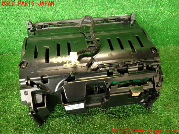 2UPJ-9239836629]ベンツ C250 ステーションワゴン(204252)モニター 中古 (S204)_2
