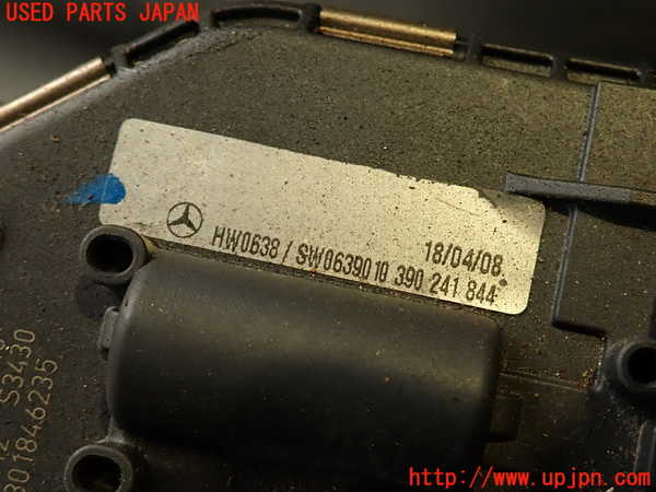 2UPJ-9239836770]ベンツ C250 ステーションワゴン(204252)フロントワイパーモーター 中古 (S204)_2