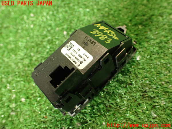 2UPJ-9239836290]ベンツ C250 ステーションワゴン(204252)ハザードスイッチ 中古 (S204)_4