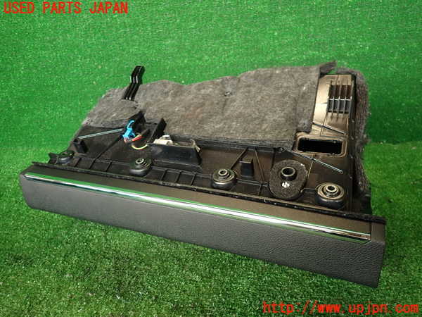 2UPJ-9239837516]ベンツ C250 ステーションワゴン(204252)グローブボックス1 中古 (S204)_3