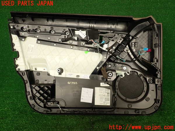 2UPJ-9239831234]ベンツ C250 ステーションワゴン(204252)右前ドア内張り 中古 (S204)_5