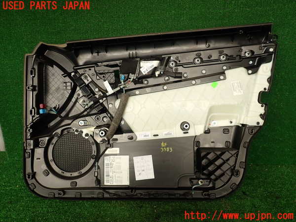 2UPJ-9239831264]ベンツ C250 ステーションワゴン(204252)左前ドア内張り 中古 (S204)_5