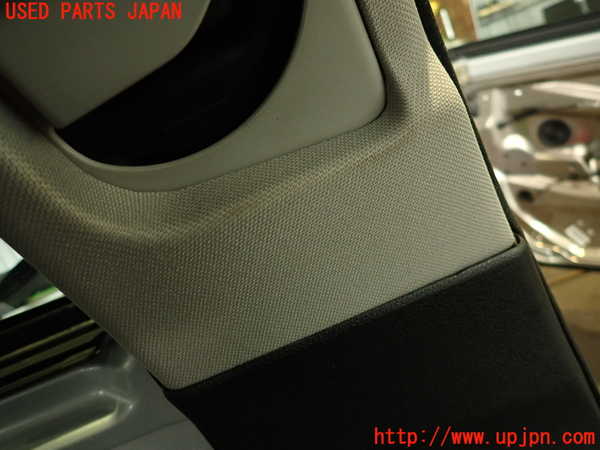 2UPJ-9239837670]ベンツ C250 ステーションワゴン(204252)左センターピラートリム 中古 (S204)_2