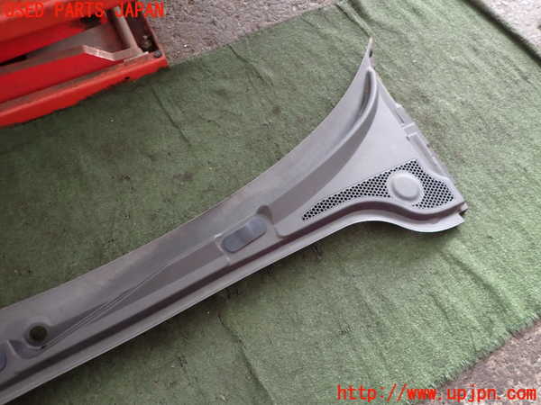 2UPJ-9239841190]アウディ・A3 スポーツバック(8PCAX)カウルトップ 中古_3