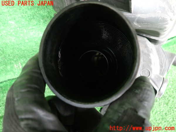 2UPJ-9239842560]アウディ・A3 スポーツバック(8PCAX)エアクリーナーボックス 中古_2