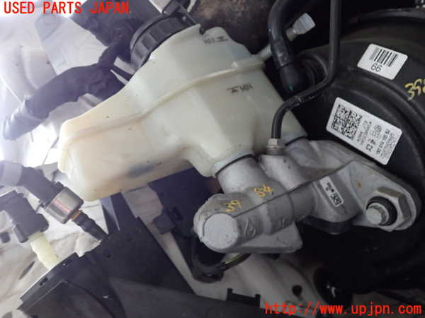 2UPJ-9239844050]アウディ・A3 スポーツバック(8PCAX)ブレーキマスターシリンダー 中古_2