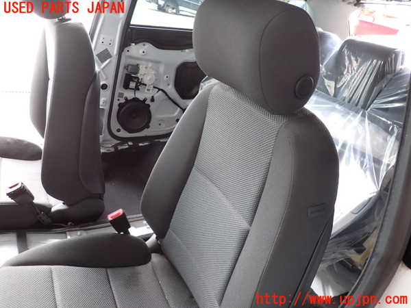 2UPJ-9239847065]アウディ・A3 スポーツバック(8PCAX)助手席シート 中古_2