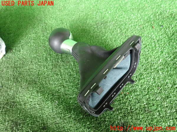 2UPJ-9239847570]アウディ・A3 スポーツバック(8PCAX)シフトノブ 中古_2