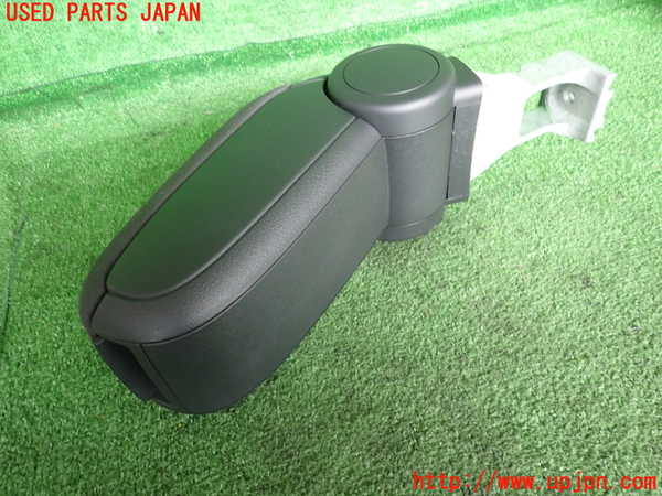 2UPJ-9239847549]アウディ・A3 スポーツバック(8PCAX)コンソール 中古_2