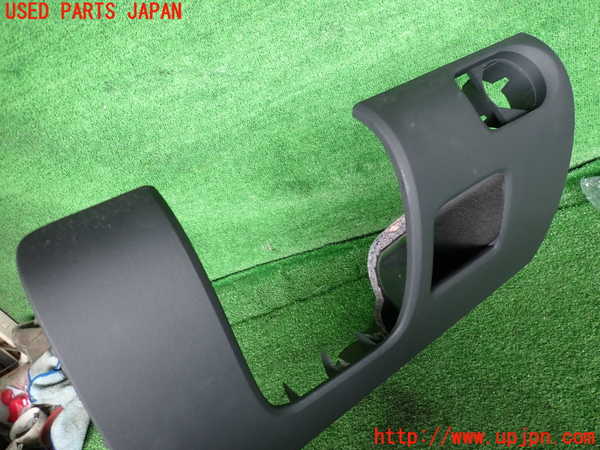 2UPJ-9239847691]アウディ・A3 スポーツバック(8PCAX)内装トリム類1 中古_2