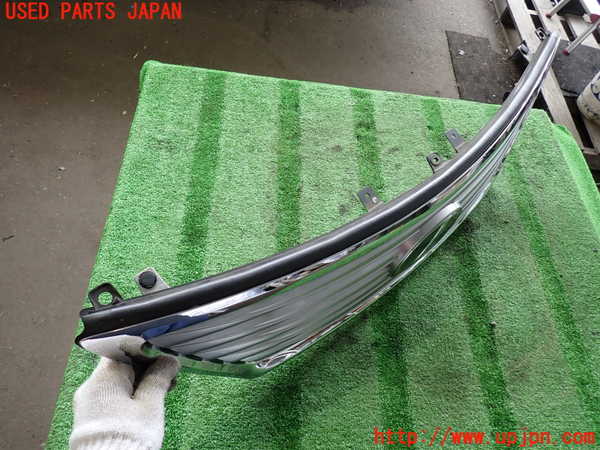 2UPJ-9239851050]レクサス・LS460(USF40)ラジエターグリル 中古_3