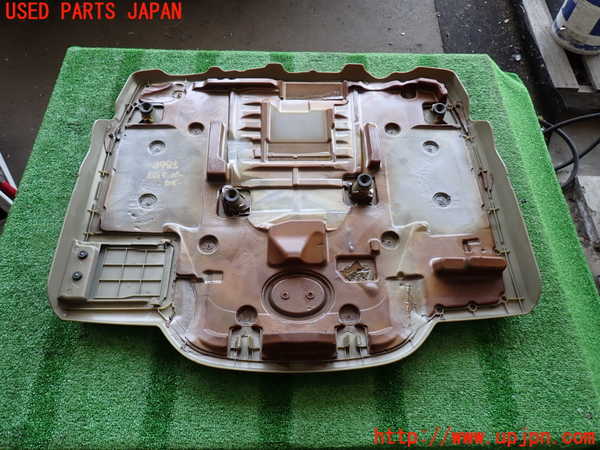 2UPJ-9239852160]レクサス・LS460(USF40)エンジンアッパーカバー 中古_2