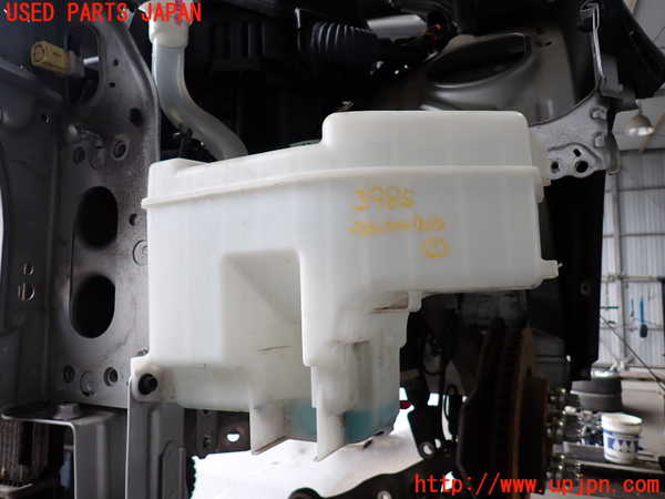 2UPJ-9239856791]レクサス・LS460(USF40)ウォッシャータンク1 中古_2