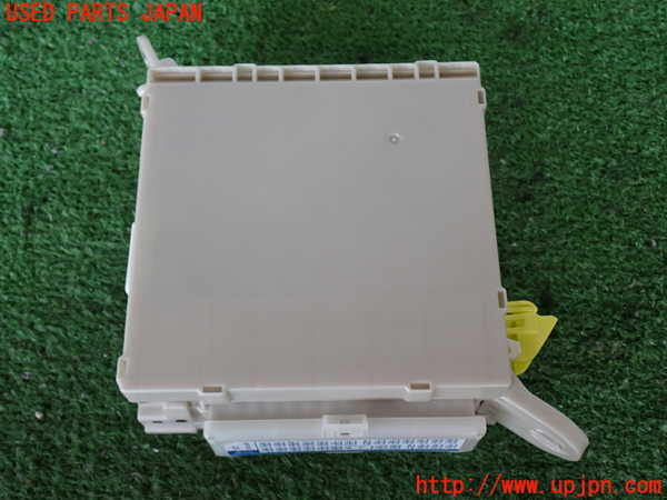 2UPJ-9239856742]レクサス・LS460(USF40)ヒューズボックス2 中古_2