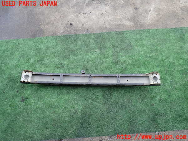 2UPJ-9239861014]ストリーム(RN8)フロントバンパーホースメント 中古_2