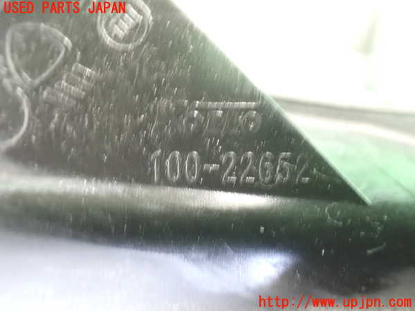 2UPJ-9239861130]ストリーム(RN8)右ヘッドライト HID 中古_4
