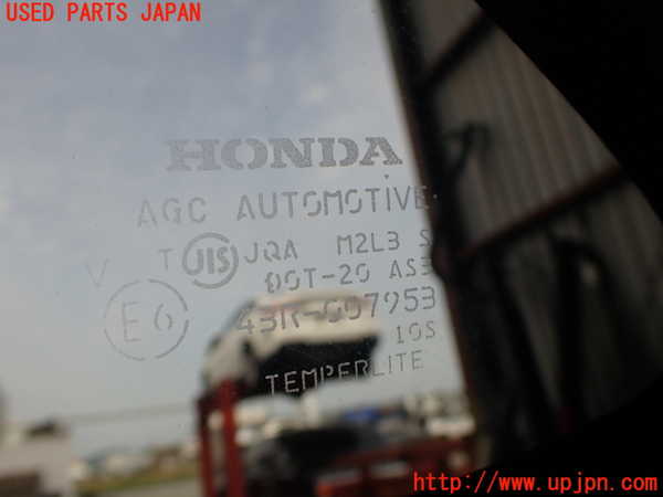 2UPJ-9239861380]ストリーム(RN8)右クォーターガラス 中古(43R-007953 M2L3)_2