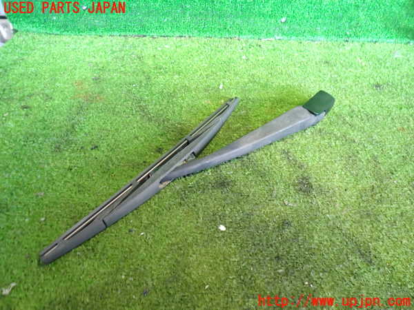 2UPJ-9239861661]ストリーム(RN8)リアワイパーアーム1 中古_2