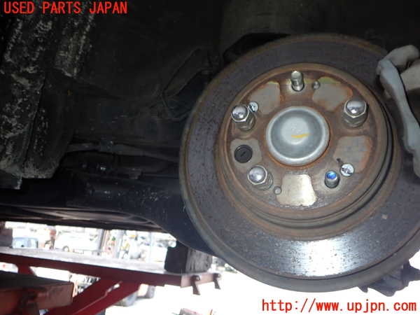 2UPJ-9239864305]ストリーム(RN8)左リアナックルハブ 中古_3