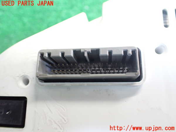 2UPJ-9239866170]ストリーム(RN8)スピードメーター 中古_3