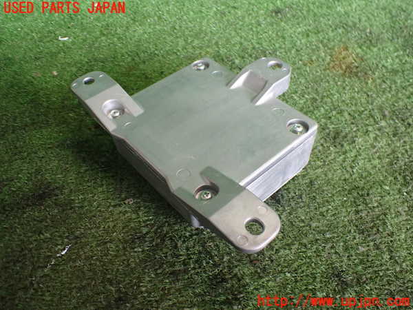 2UPJ-9239866145]ストリーム(RN8)エアバッグコンピューター 中古_2