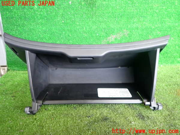 2UPJ-9239867516]ストリーム(RN8)グローブボックス1 中古_3