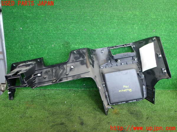 2UPJ-9239867549]ストリーム(RN8)コンソール 中古_2