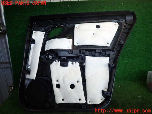 2UPJ-9239861324]ストリーム(RN8)左後ドア内張り 中古_3