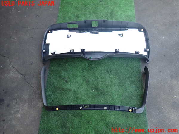 2UPJ-9239861578]ストリーム(RN8)バックドア内張り 中古_2
