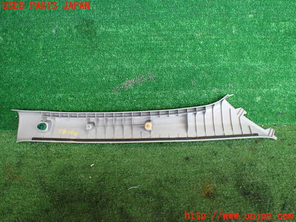 2UPJ-9239867660]ストリーム(RN8)左フロントピラートリム 中古_2