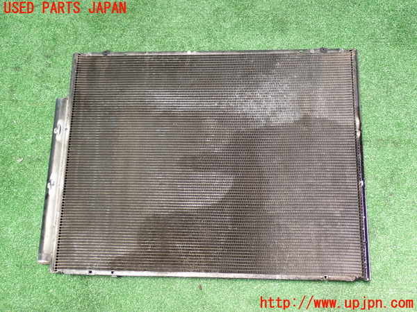 1UPJ-9239876031]アルファードハイブリッド(ATH10W)エアコンコンデンサー1 中古_2