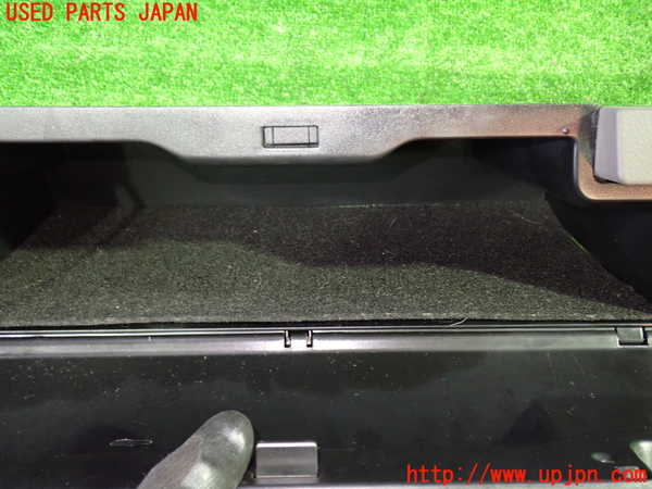 1UPJ-9239877517]アルファードハイブリッド(ATH10W)グローブボックス2 中古_2